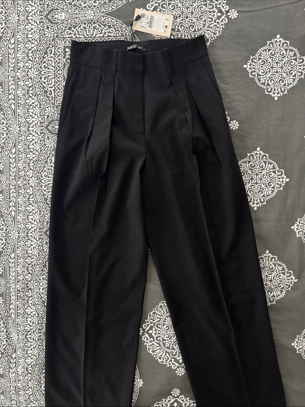 Mango Black Pleated l Dress Pants